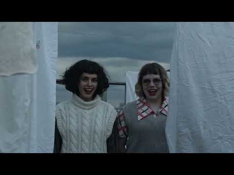 KiKi &amp; Nina Slavec - Zvezdna noč (Videospot)