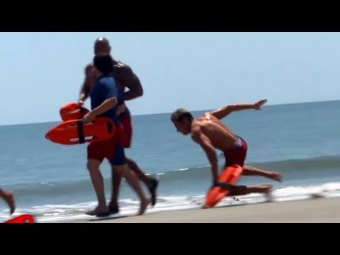Why Zac Efron&#039;s &#039;Baywatch&#039; Character Can&#039;t Run in Slow-Mo