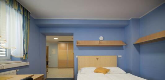 S hotel soba 4