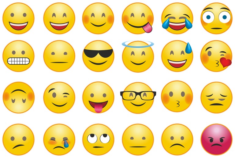So tablice z emojiji preveč?