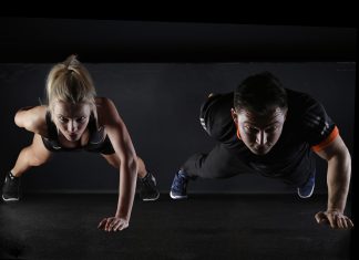 Bi rad športal, a nimaš s kom? Imamo rešitev. 2 fitneserja