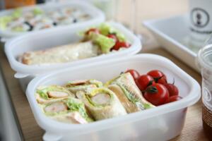 lunch box, picnic, sandwich