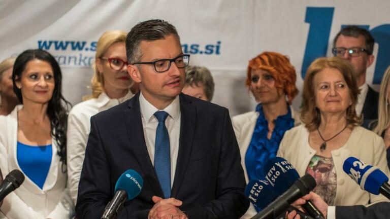 LMŠ skoraj soglasno za pripojitev k drugi stranki