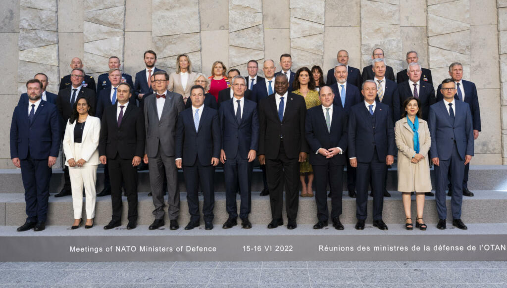 Srečanje ministrov za obrambo članic, ki so del zveze NATO
