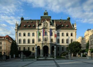 Povečanje vpisnih mest za tujce v Ljubljani in Mariboru Povišano število vpisnih mest za tujce na UL in UM