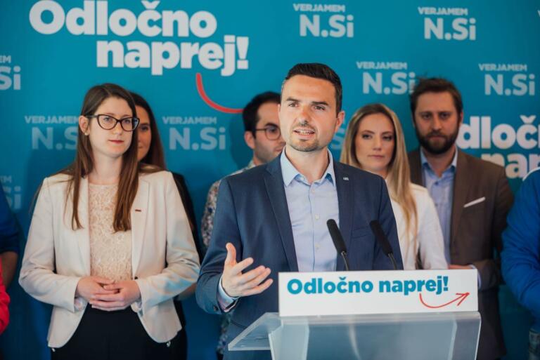 Stranka NSi strogo proti vladi: »Za božjo voljo, začnite delati!«