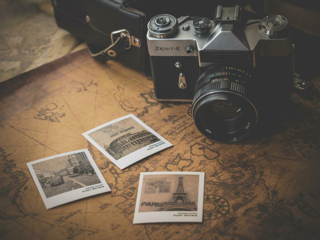 camera, photographs, souvenir