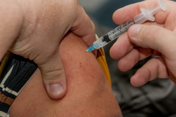 flu shot, needle, ouch