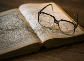 Najbolj odmevni dogodki v svetu znanosti v letu 2024 knowledge, book, library