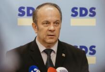 Branko Grims razjezil z objavo: »Evropa je najlepša bela« Poslanec stranke SDS mag. Branko Grims