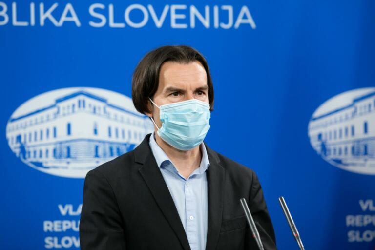 Uroš Urbanija za las oddaljen od položaja direktorja TV Slovenija