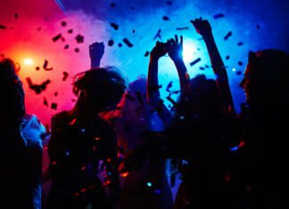 Salomon Club: JOHAN & MULLY Silhouettes of dancers moving in confetti