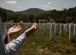 Na današnji dan: Dan spomina na žrtve genocida v Srebrenici Dan spomina na genocid v Srebrenici