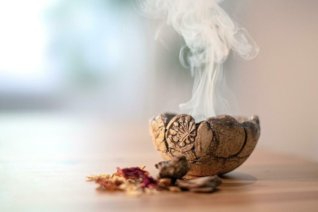 fire bowl, shell, smoke