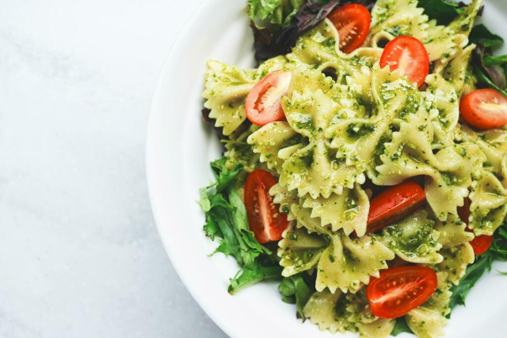 pasta, pesto, farfalle