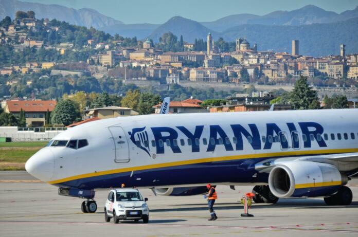 ryanair, boeing, bgy