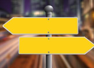 Naj grem na faks ali se zaposlim? znaka kažeta v nasprotni smeri