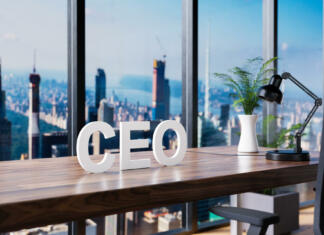 ŠOUP ima novega predsednika ceo; office chair in front of workspace and panoramic skyline view; company concept; 3D Illustration