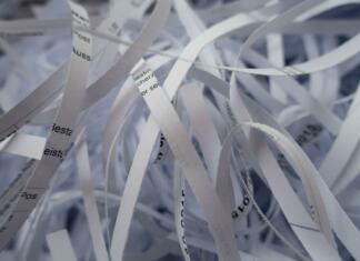 Ne meči vseh dokumentov v koš za smeti! shredder, mechanically, equipment