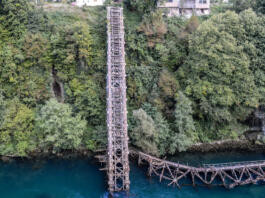 The broken bridge which is the symbol of this battle.Its final stage took place on the Neretva River, the operation was known in Yugoslavia as the Battle of the Neretva (Bitka na Neretvi). This stage is also known as the Battle for the Wounded (Bitka za ranjenike).