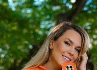 Huawei Mate 50 Pro že v Sloveniji: Nad njim izjemno navdušena pevka Nika Zorjan Huawei Mate 50 Pro in Nika Zorjan