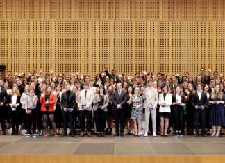 Sprejem zlatih maturantk in maturantov Zlati maturantke in maturanti leta 2022