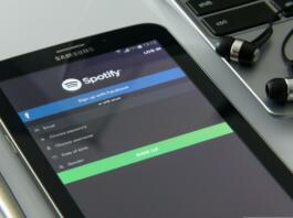 music on your smartphone, spotify, music service