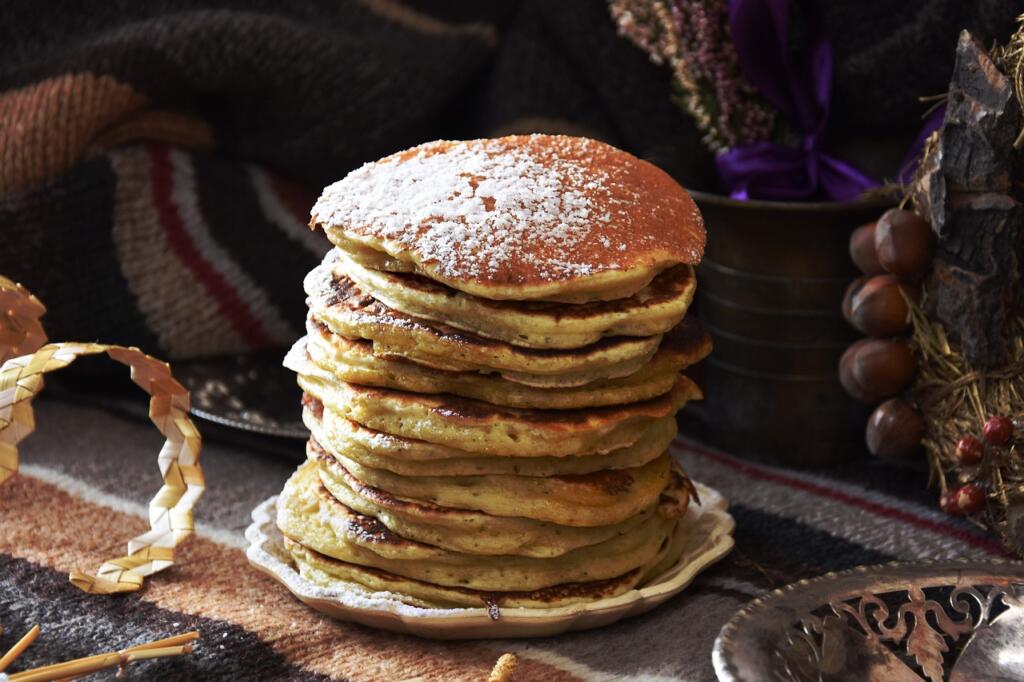 food, pancake, sweet dish