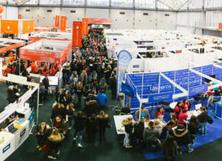 Si pred dilemo, kam se vpisati po srednji šoli? Kam naprej po faksu? Kako najti prvo zaposlitev? Prizorišče Informative