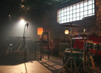 4 glasbeni nastopi, ki te sezujejo music room with lights turned on