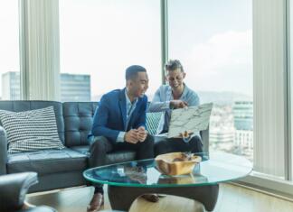 Vse, kar moraš vedeti o popoldanskem s. p. This CEO and entrepreneur are working on their laptops building a social media marketing strategy to showing bloggers how to make money on Facebook, Pinterest, and Instagram. Teamwork on this promotion will bring lots of sales for their startup.
Model: @Austindistel
https://www.instagram.com/austindistel/
Photographer: @breeandstephen
https://www.instagram.com/breeandstephen/
This photo is free for public use. ❤️ If you do use this photo, Please credit in caption or metadata with link to "www.distel.com".