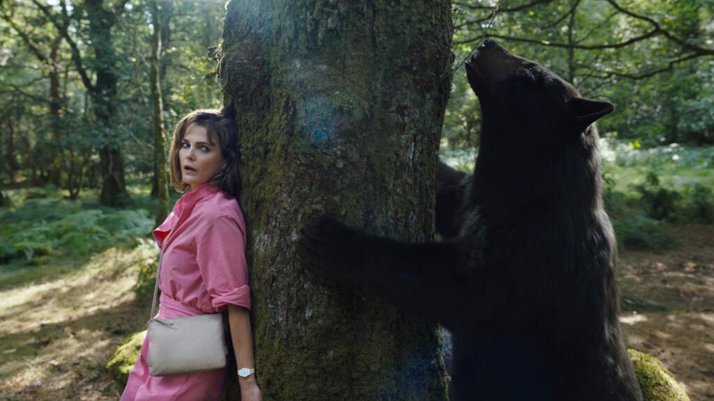 Keri Russell v filmu Medved na koki