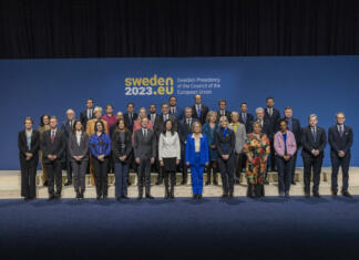 Kako doseči odprto znanost? Ministri EU o uresničitvi pogojev Ministri Evropske unije na zasedanju COMPET