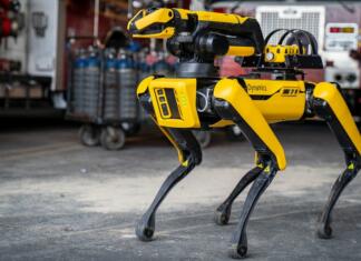 SPOT robot, ki ga je ustvaril Boston Dynamics