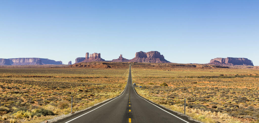 Route 66 through the Monument Valley in the Navajo Tribe Park in Arizona