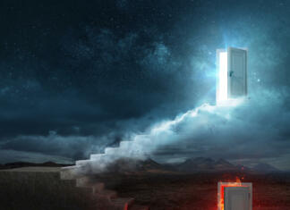 Znanstvenik pravi, da je posmrtno življenje nemogoče Stairs For Heaven And Hell - Religious Choice - Contain 3d Rendering