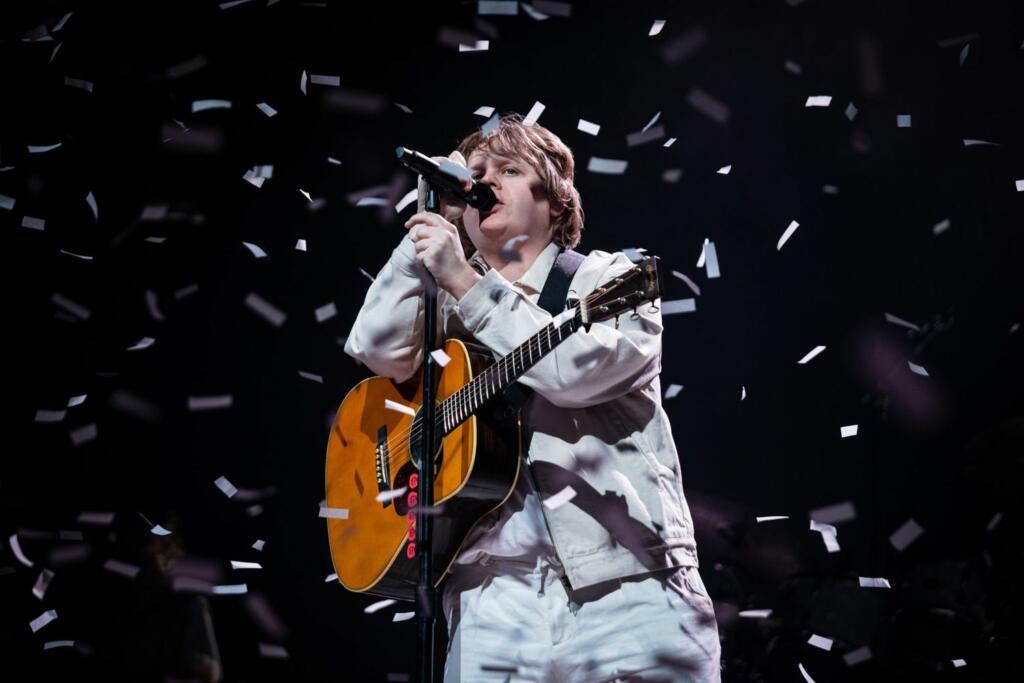 Lewis Capaldi na koncertu