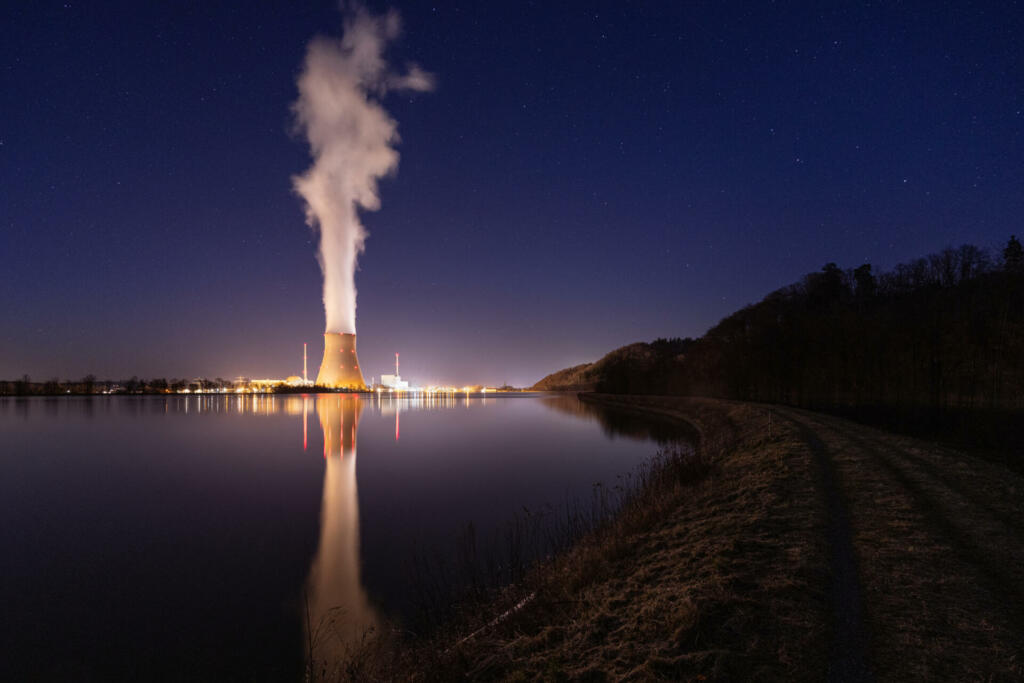 Nuclear power plant Isar1 Ohu near Landshut at the blue hour with reflection
