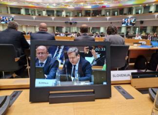 Dr. Igor Papič: »Za Slovenijo je ključnega pomena odprtost našega raziskovalnega prostora« Dr. Igor Papič