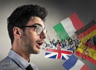 Se bo za izmenjavo obvezno naučiti novega jezika? Man in glasses can speak on different lenguages