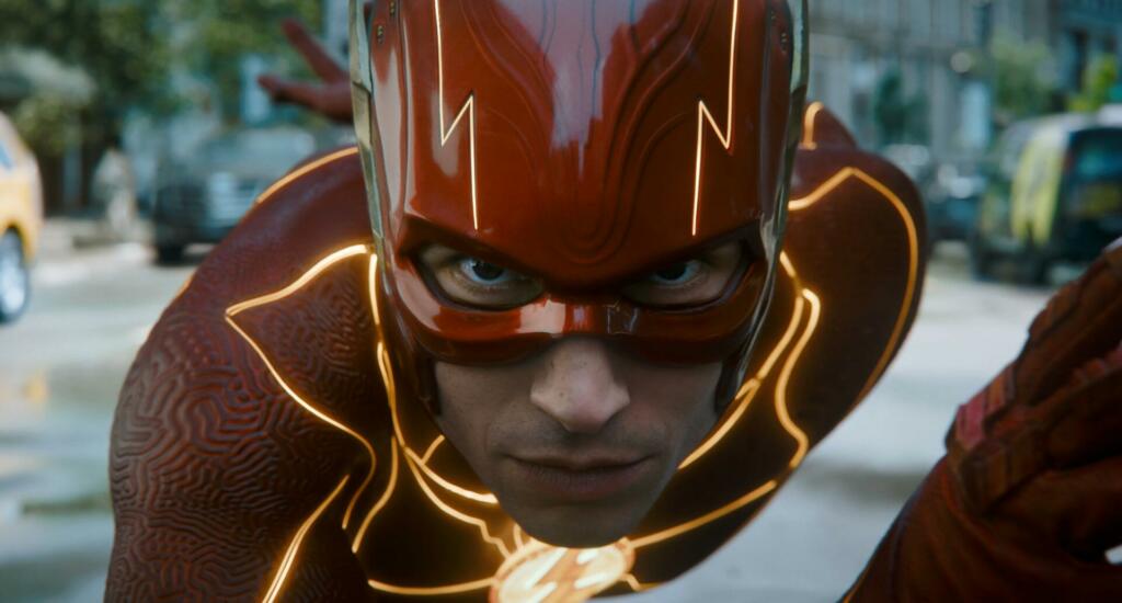 Ezra Miller kot Flash v istoimenskem filmu