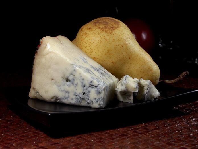 gorgonzola, cheese, blue mold