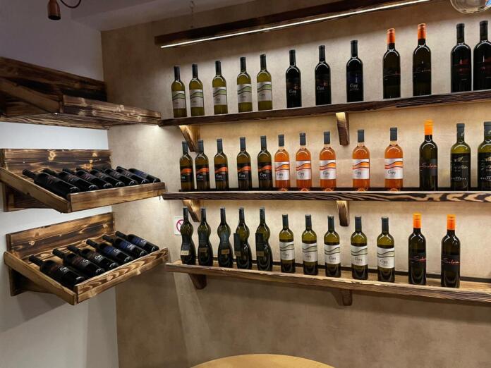 Barigla, vinoteka in wine shop