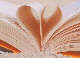 10 knjig poezije, ki jih mora prebrati vsak book, heart, love