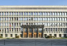 ✅KVIZ: Kako dobro poznaš slovensko politiko v tem trenutku? Slovenski parlament je del 3 vej oblasti