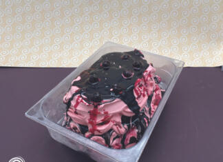 Najboljši sladoled z okusom po čokoladi in višnjah Banjica sladoleda