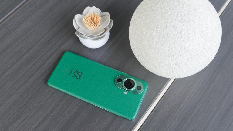 Je to popolni urbani telefon?