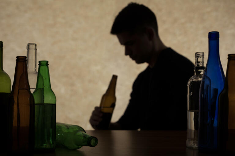 Skrb vzbujajoča raziskava o prodaji alkohola mladim v Sloveniji