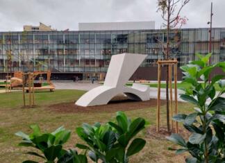 Ć – simbol izbrisa 25.671 ljudi Črka Ć, ki predstavlja simbol izbrisanih