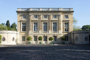 Dvorec Petit Trianon, ki ga je Mariji Antoaneti podaril Ludvik XVI